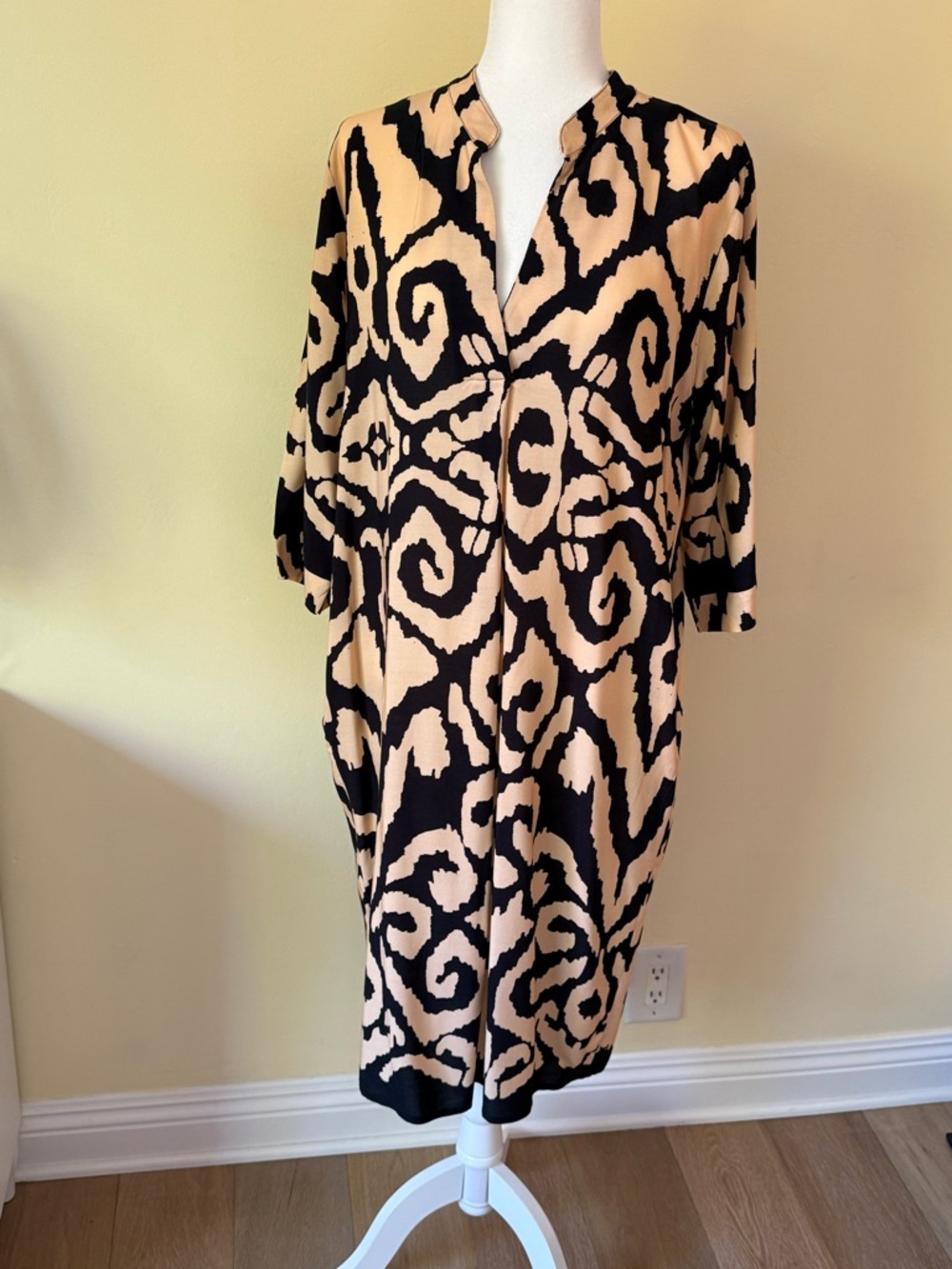 Sara Abstract Black/Beige Print Tunic Dress Made in Italy